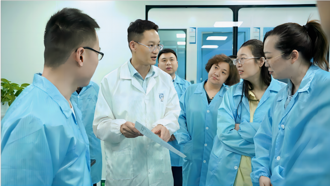 湖北省市場監(jiān)督管理局、湖北省計量測試技術(shù)研究院領(lǐng)導一行到訪創(chuàng)芯檢測實驗室交流合作