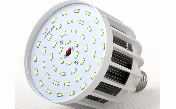 led可靠性影響因素使用壽命取決于什么？